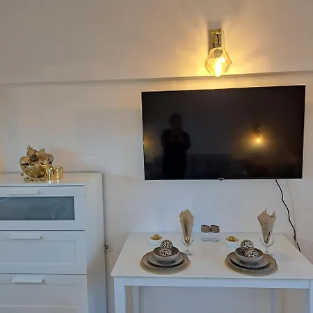 Lägenhet студио дарис *