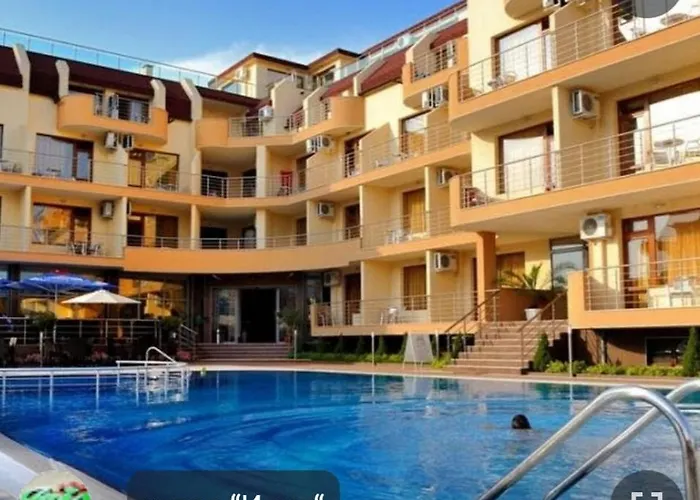 Apartment студио дарис